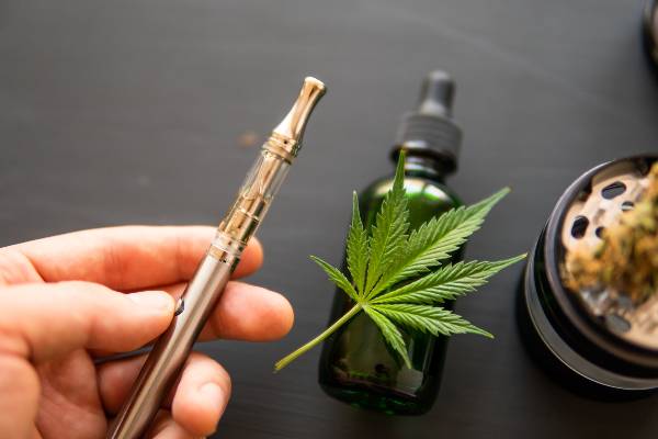CBD Oil: Your Guide to a Balanced Existence